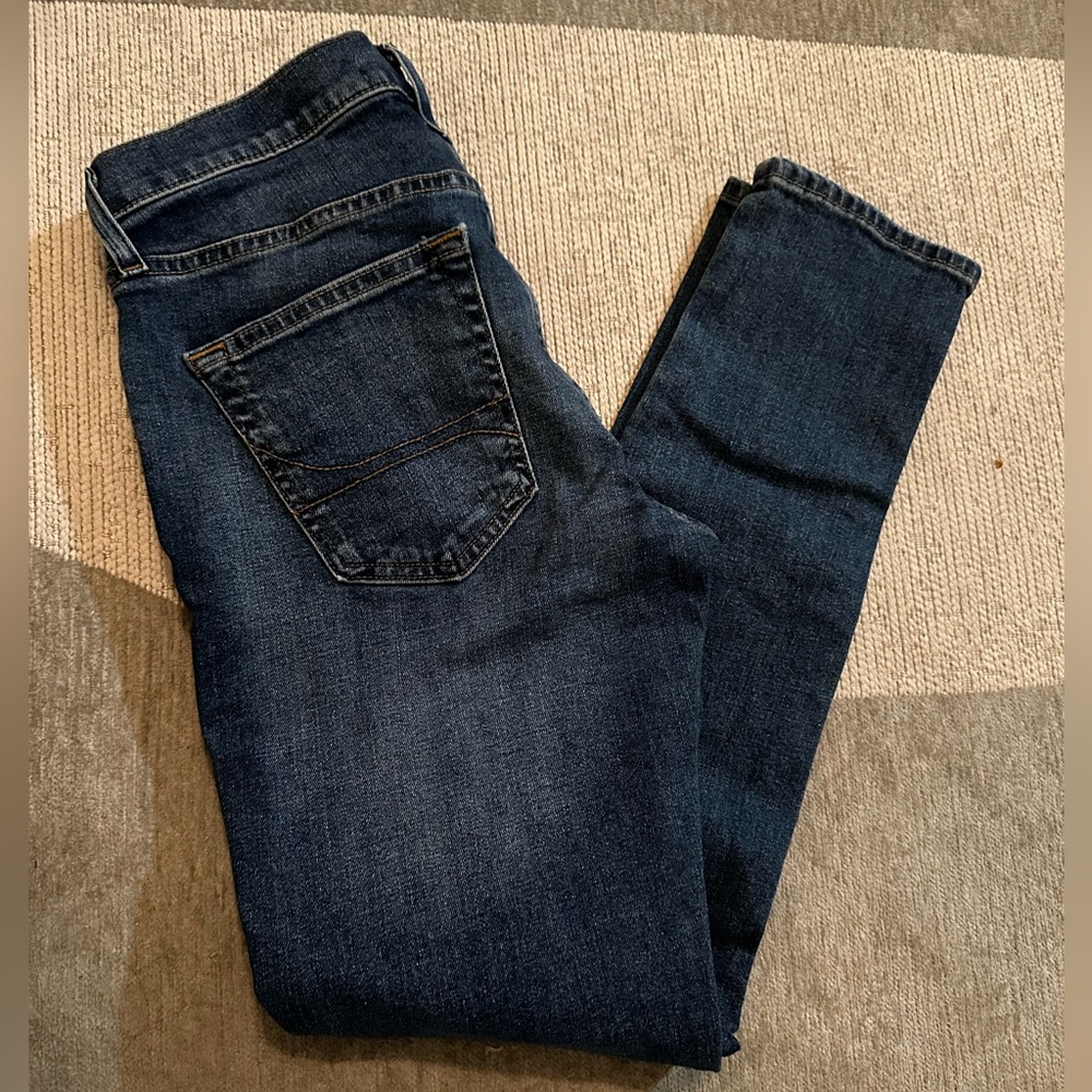 Hollister skinny jeans